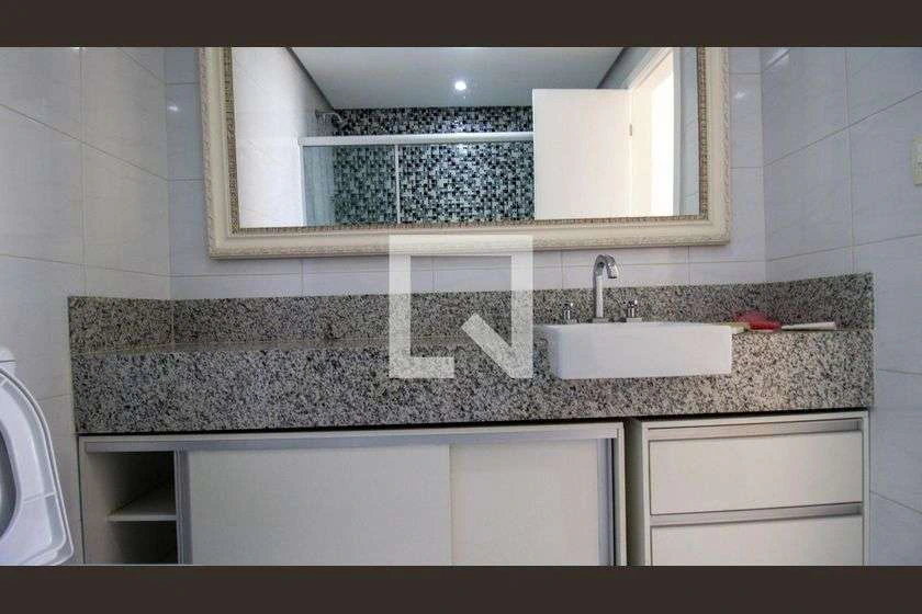Penthouse with 3 en-suite bedrooms and 350 m², 4 parking — photo 12