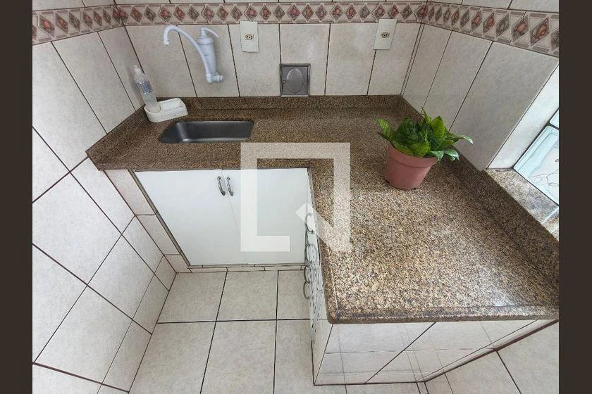 Rental apartment with 2 bedrooms and a balcony — photo 21
