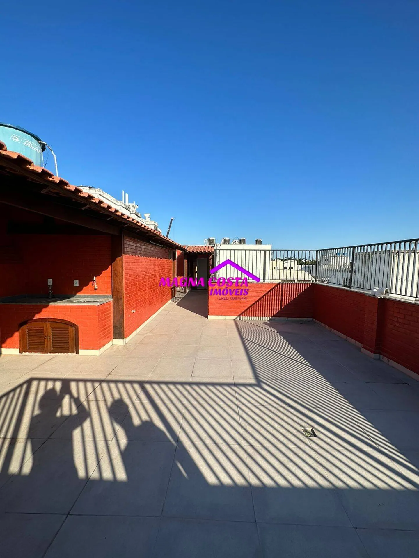 Cobertura de 4 quartos com terraço e varanda — photo 36
