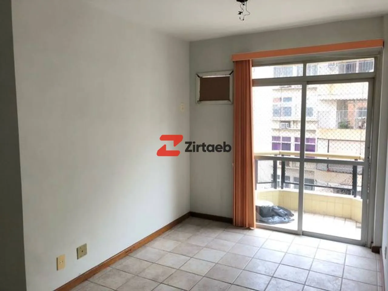 Квартира с 2 спальнями, балконом и видом на город — photo 4