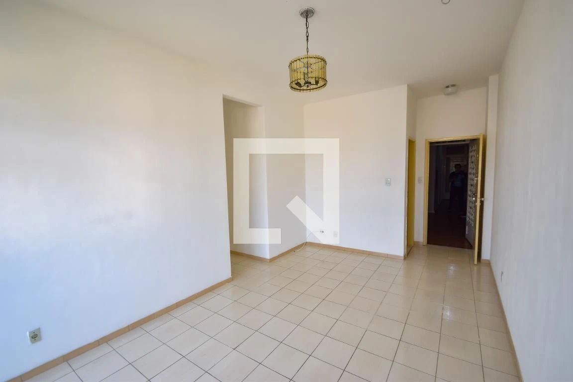 3-bedroom apartment with a mountain view in Rio de Janeiro — photo 34