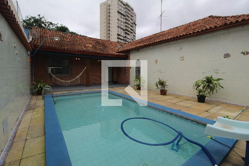 Casa de 3 dormitorios, 1 con baño propio, 545 m² — photo 17