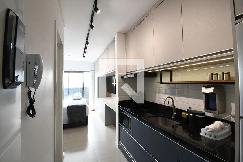 25 m² apartment with a home office and a washing machine — photo 29