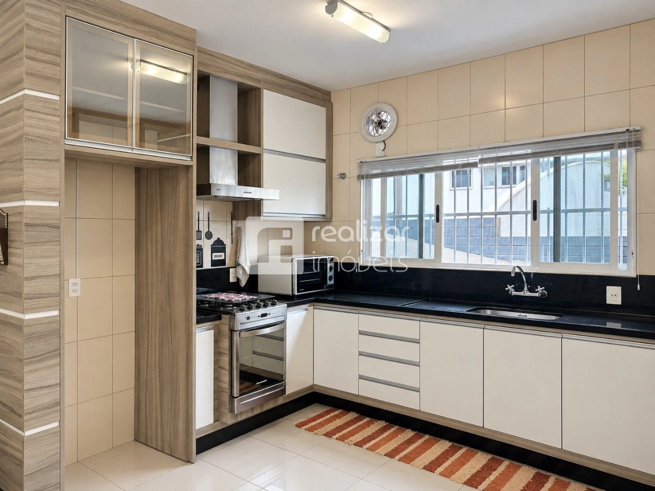 3-bedroom house with a home office in Florianópolis — photo 2