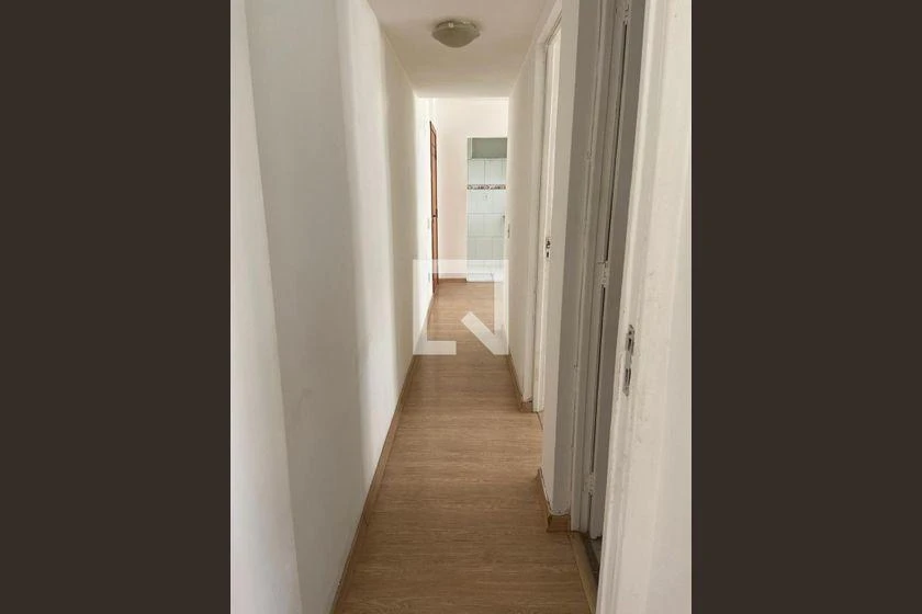Apartamento de 2 dormitorios con cocina separada y 65 m² — photo 32