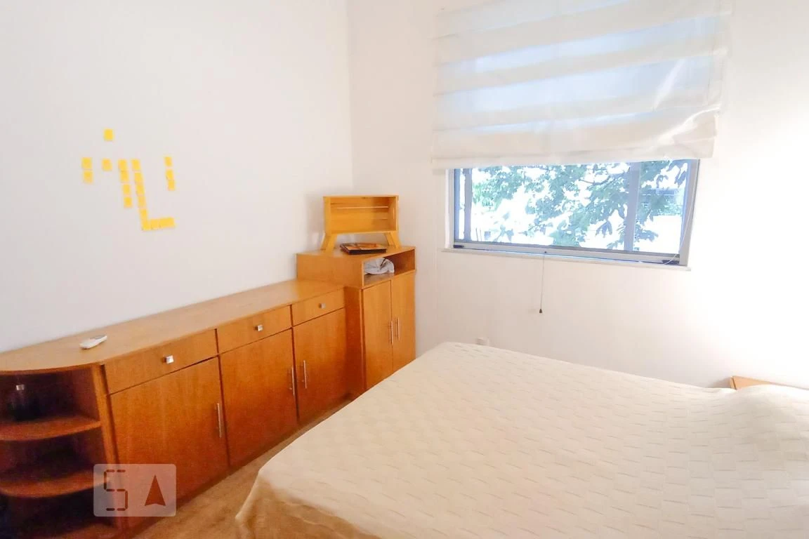 Furnished apartment with 2 bedrooms and 1 parking space — photo 8