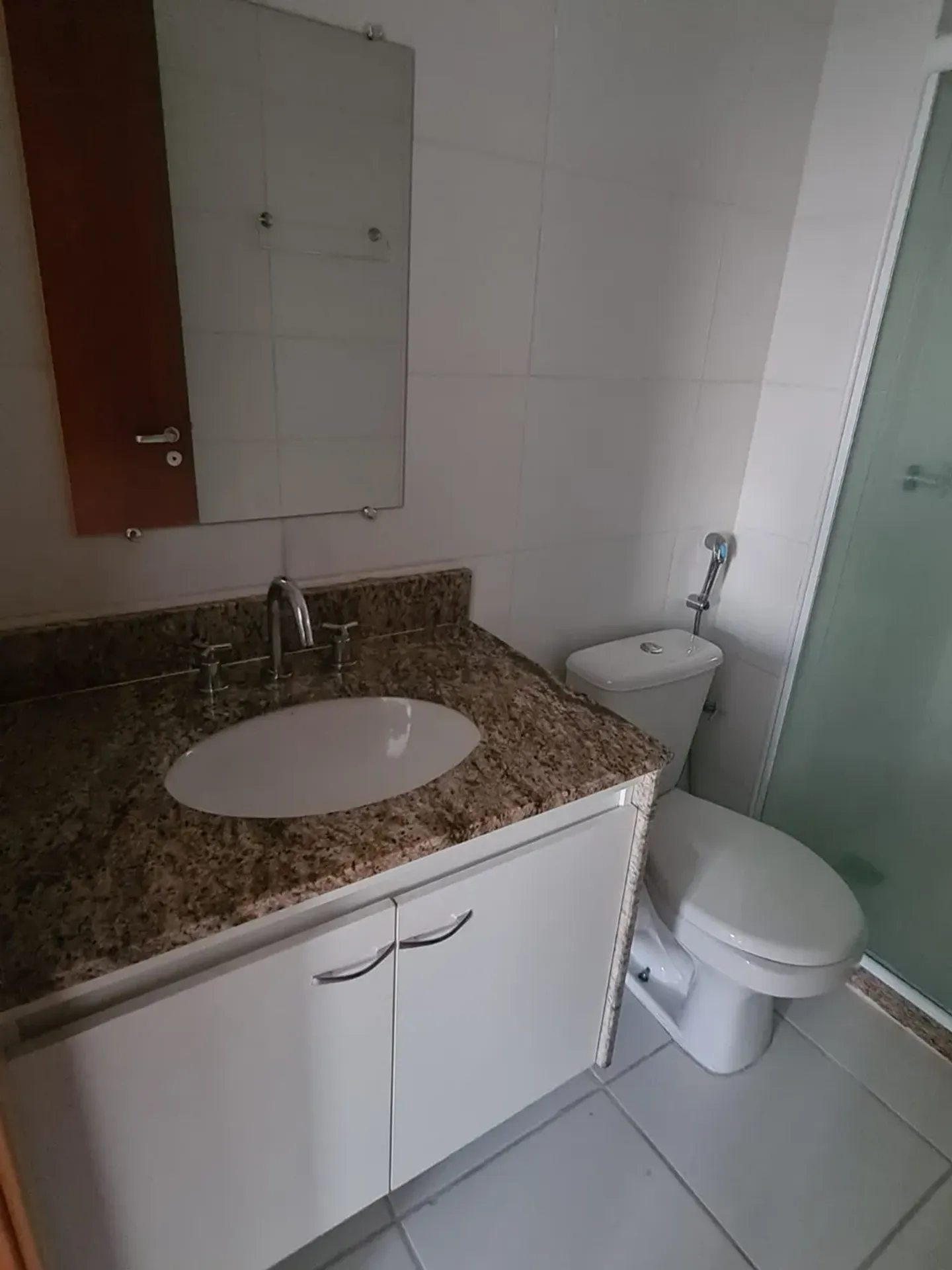 2-bedroom apartment in a building with a sauna — photo 32