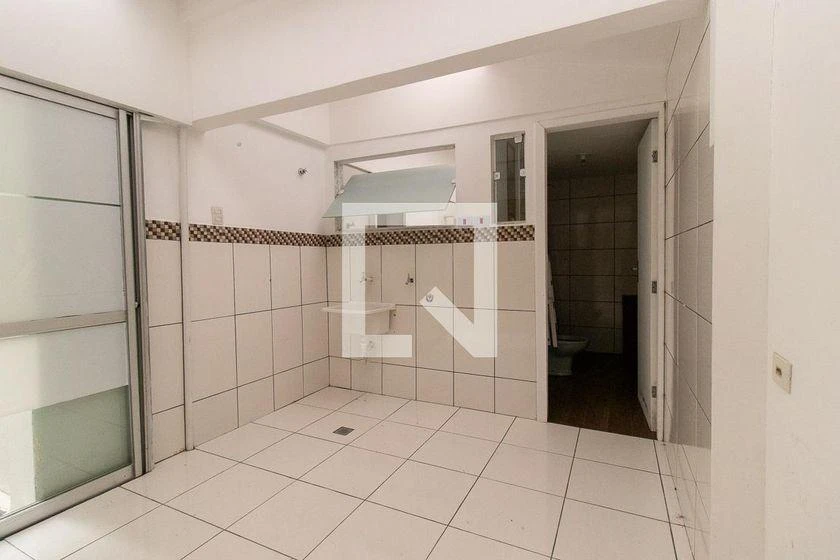 Rental house with 5 bedrooms and 290 m² — photo 41