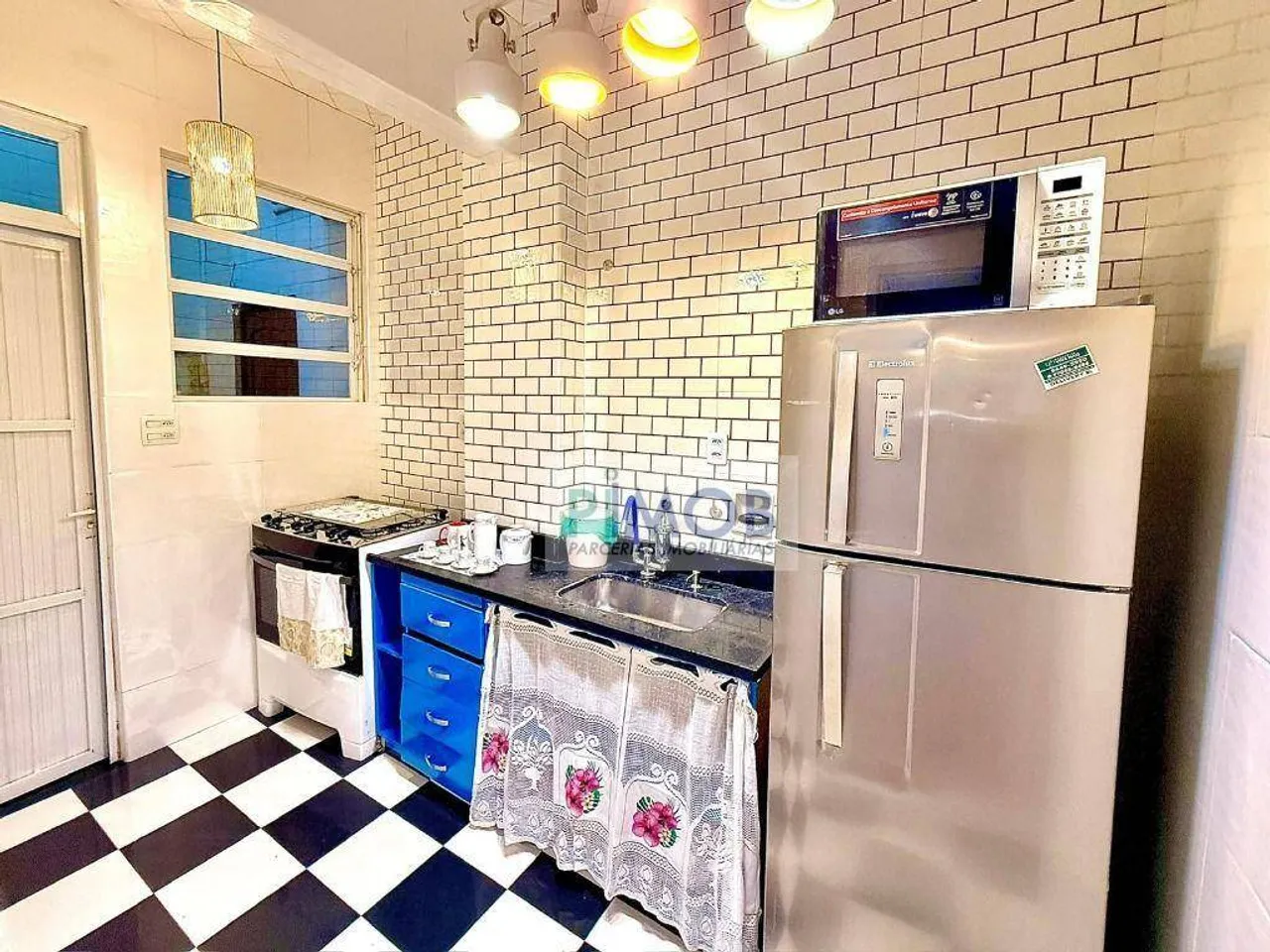 Furnished 2-bedroom apartment with 67 m² and gas kitchen — photo 7