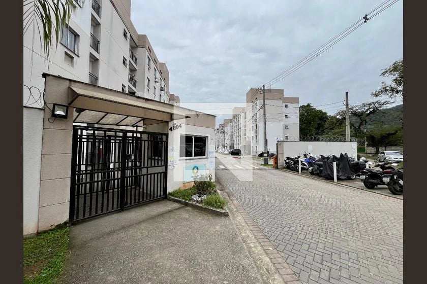 2 quartos e vista para as montanhas: apartamento de 45 m² — photo 29