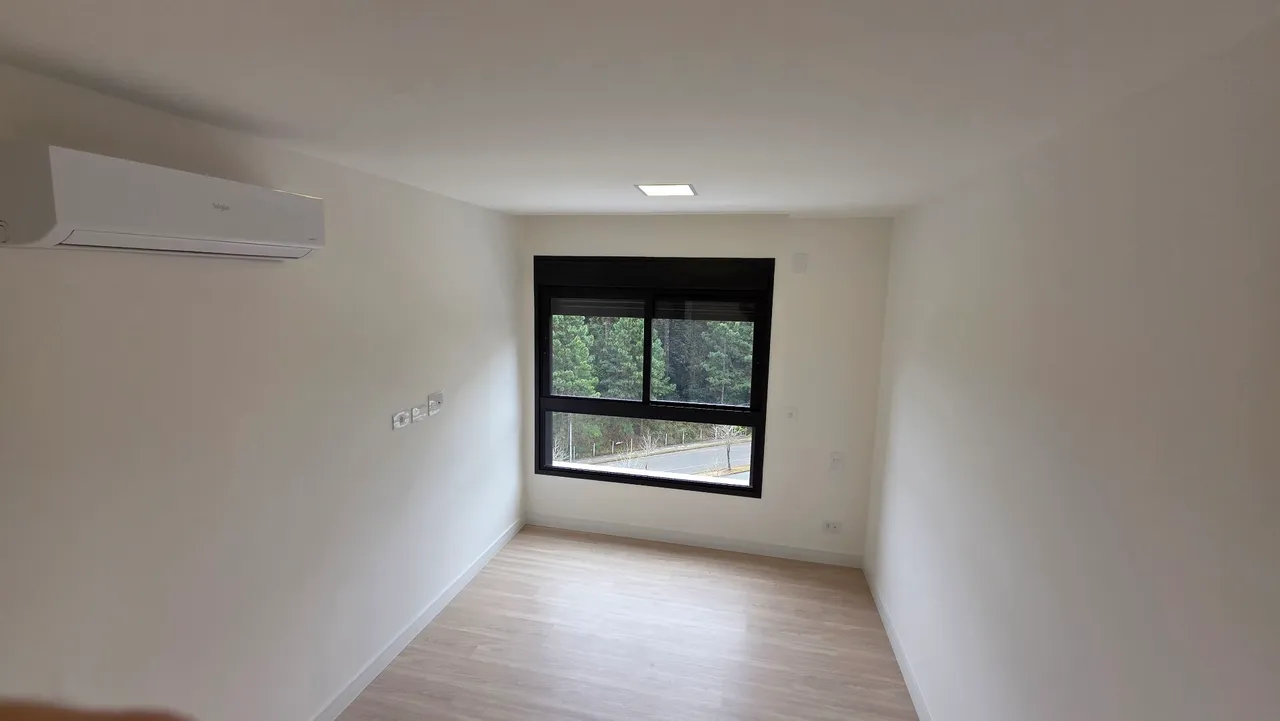 Apartment, 69 m², with a grill on the balcony — photo 8