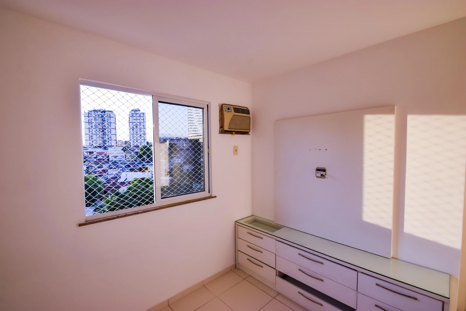Furnished apartment, 60 m², with a home office — photo 44
