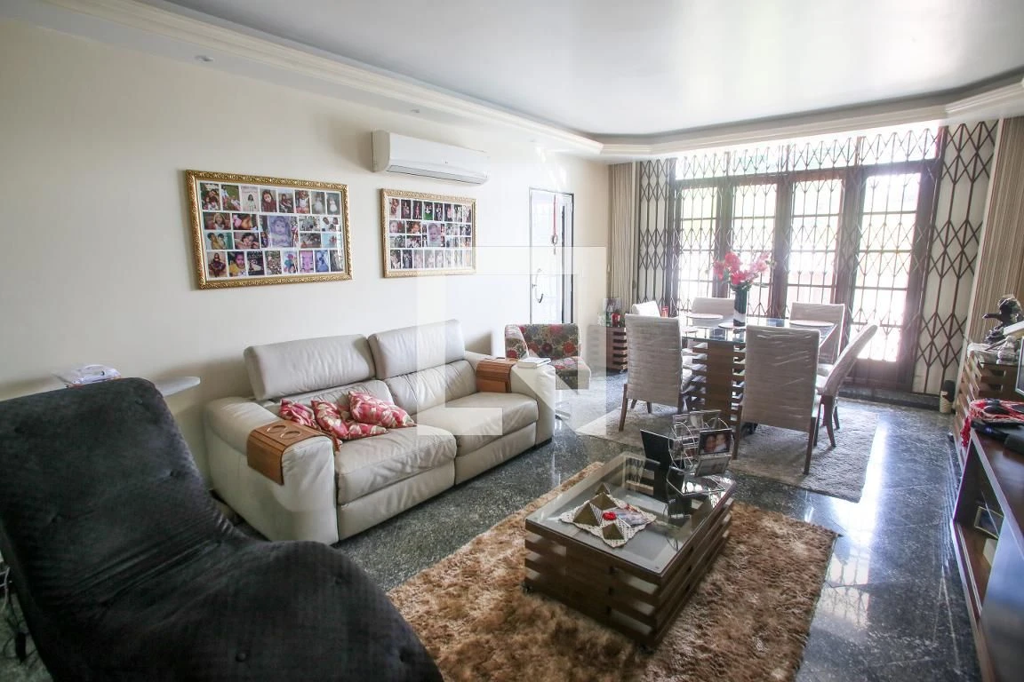5-bedroom house with a bathtub in Rio de Janeiro — photo 25