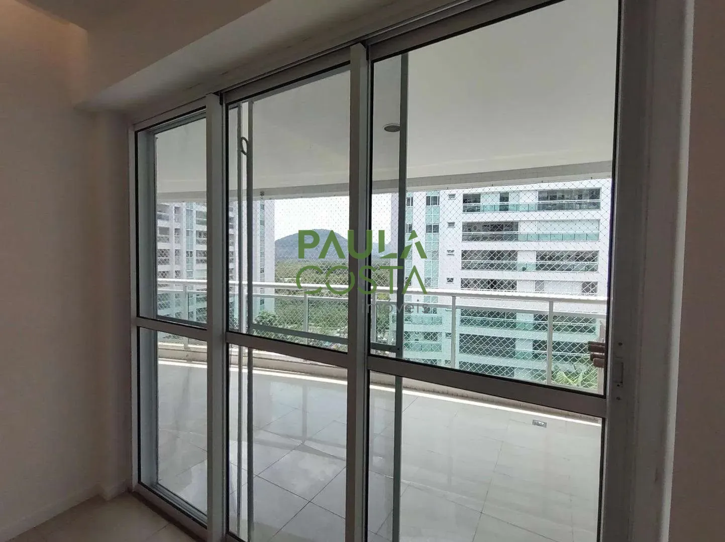 Rental apartment with 3 en-suite bedrooms and 120 m² — photo 4