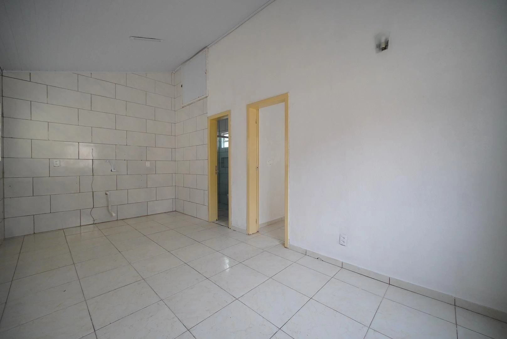 One-bedroom house with a garden — photo 2
