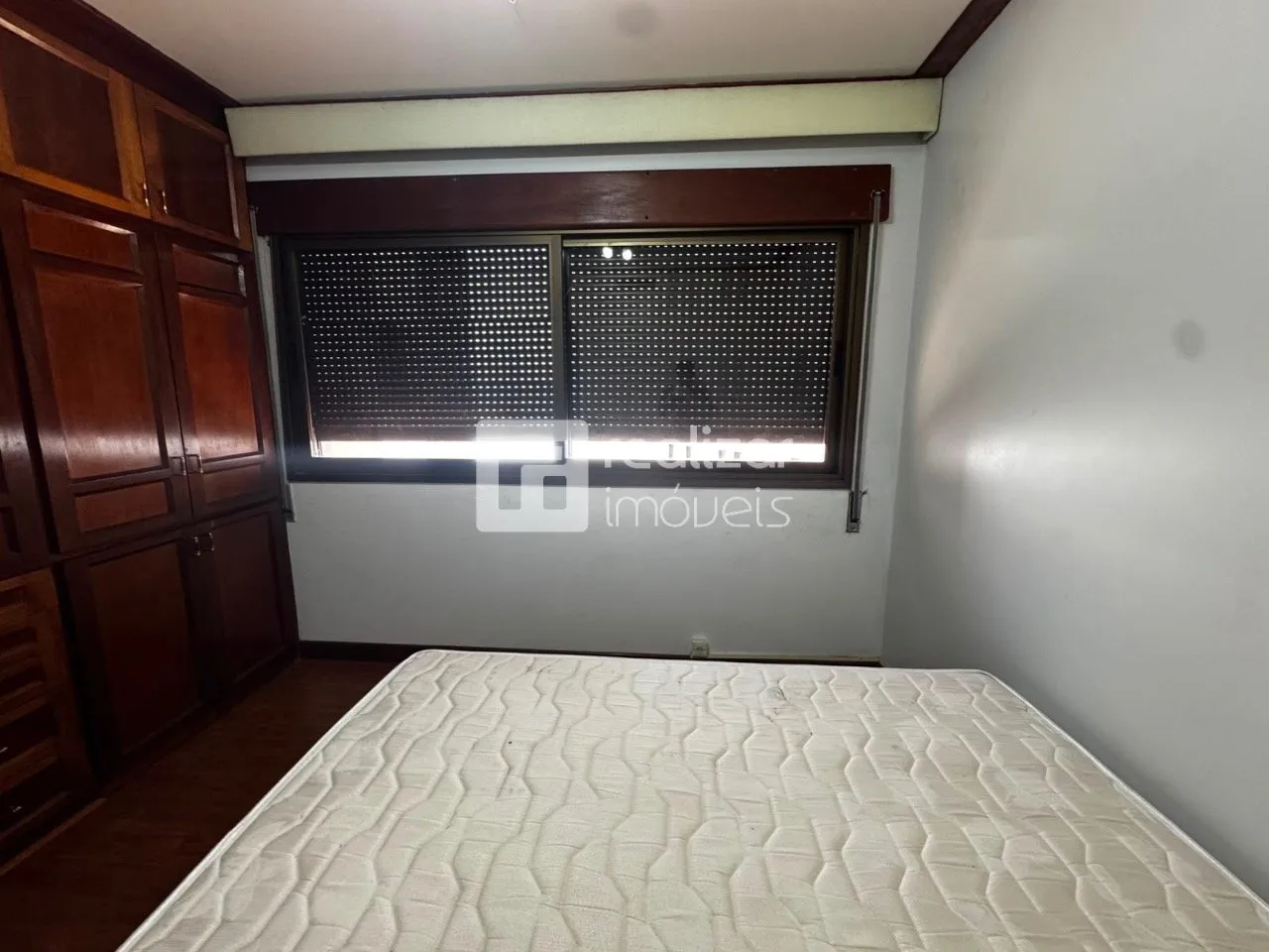 Apartamento de 290 m² com 4 dormitórios e varanda envidraçada — photo 13