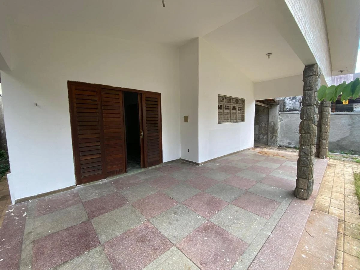 3-bedroom house, 238 m² — photo 12