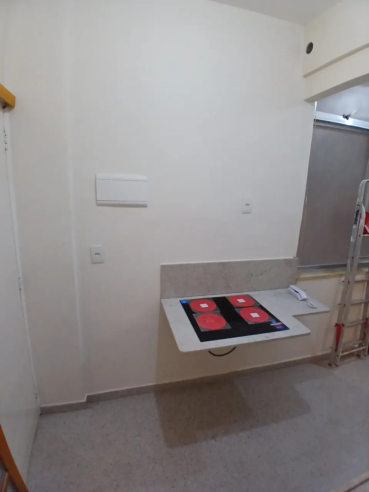 Apartamento no 4º andar com piso de madeira ou laminado — photo 19