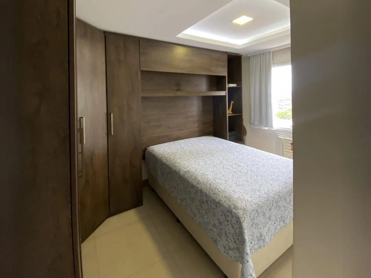 Furnished apartment, 58 m², with a mountain view — photo 4
