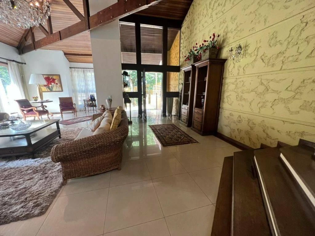 Furnished house with 5 bedrooms and 4 en-suites — photo 27