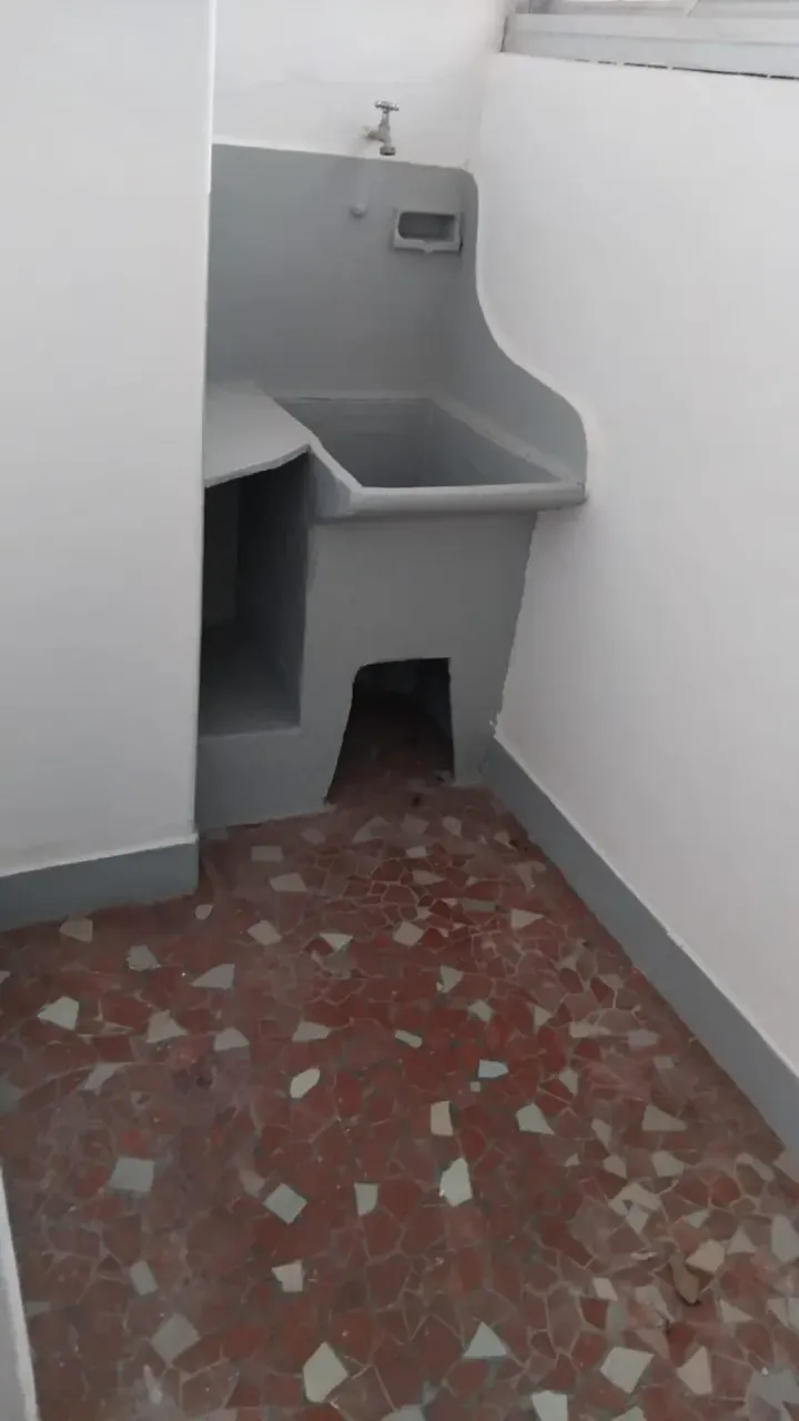 1-bedroom apartment with 40 m² and a balcony — photo 14