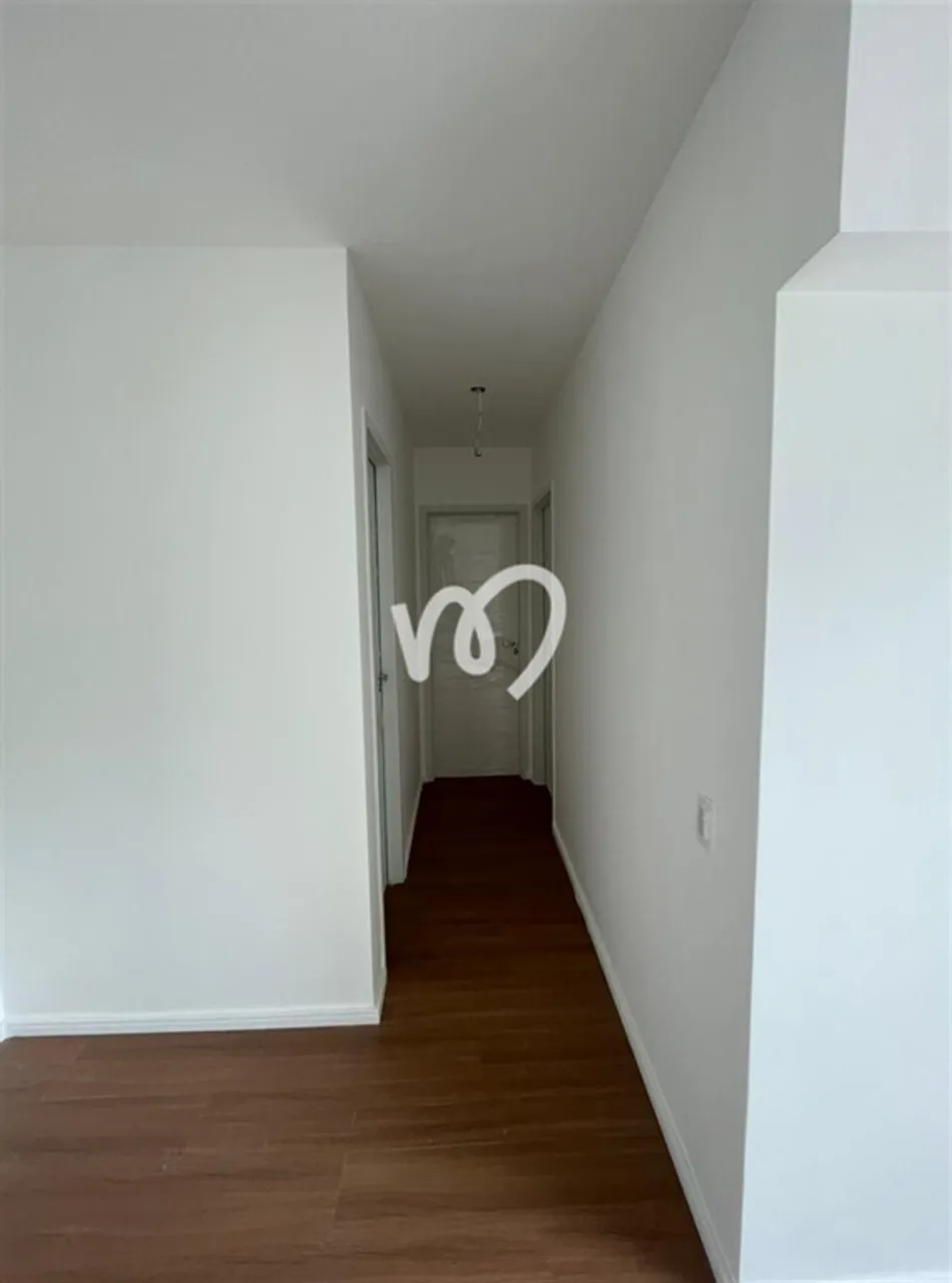 2-bedroom apartment with a modern bathroom — photo 10