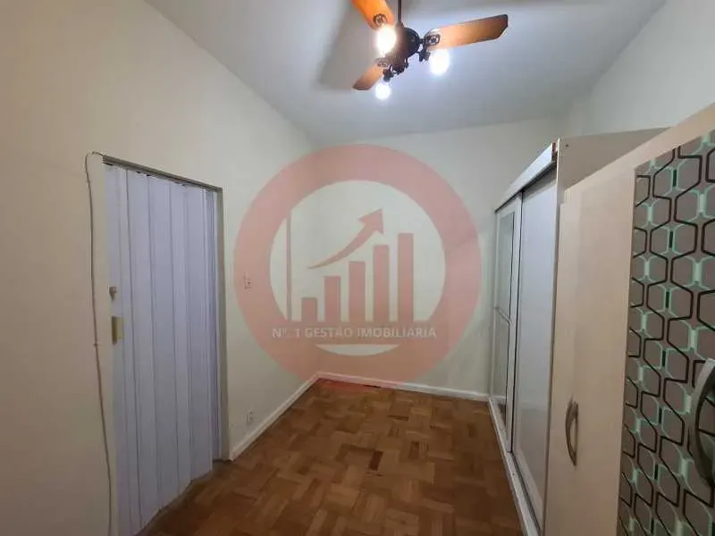 Apartamento, 36 m², com piso de madeira ou laminado — photo 27