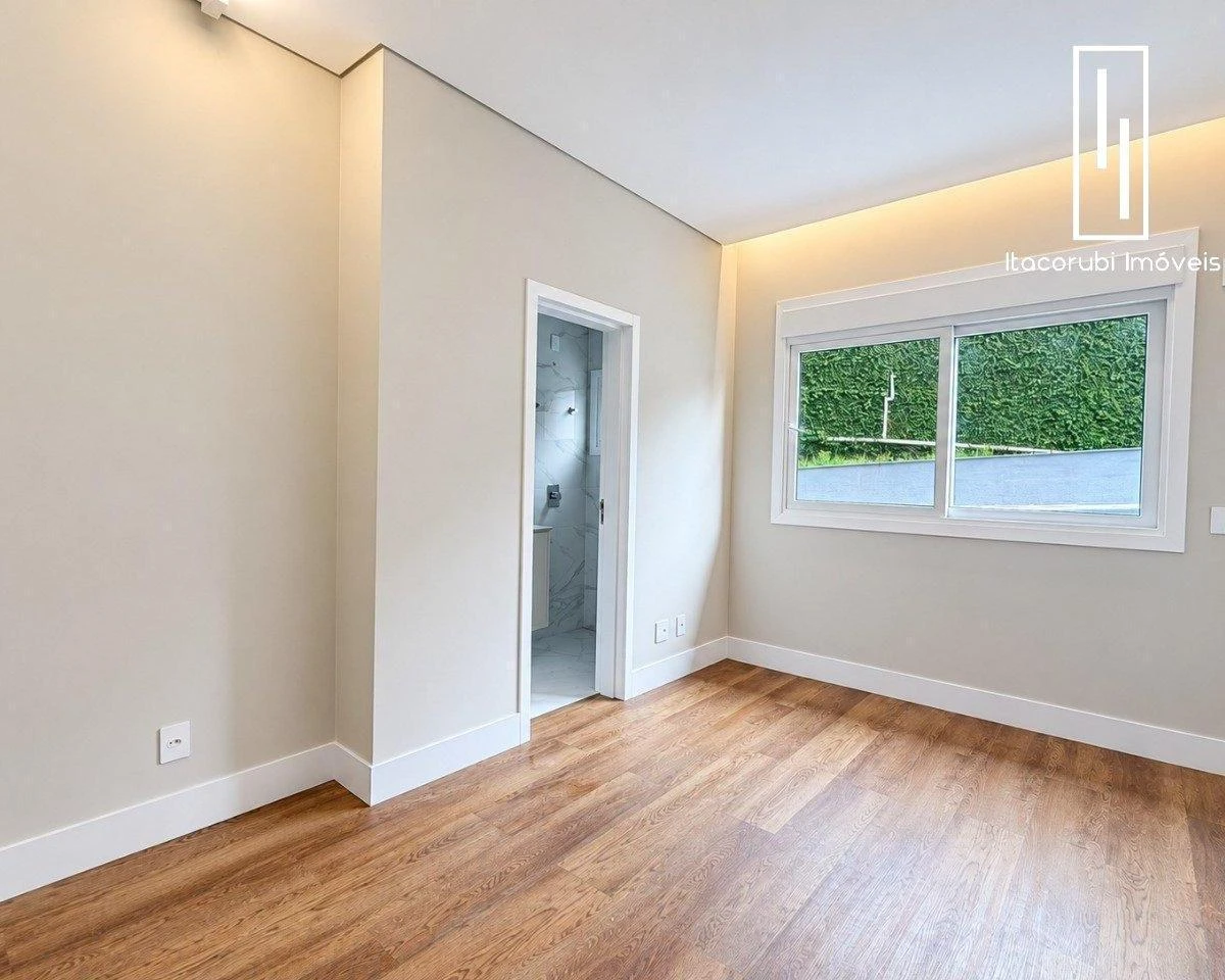Apartment, 134 m², with a bathtub — photo 10