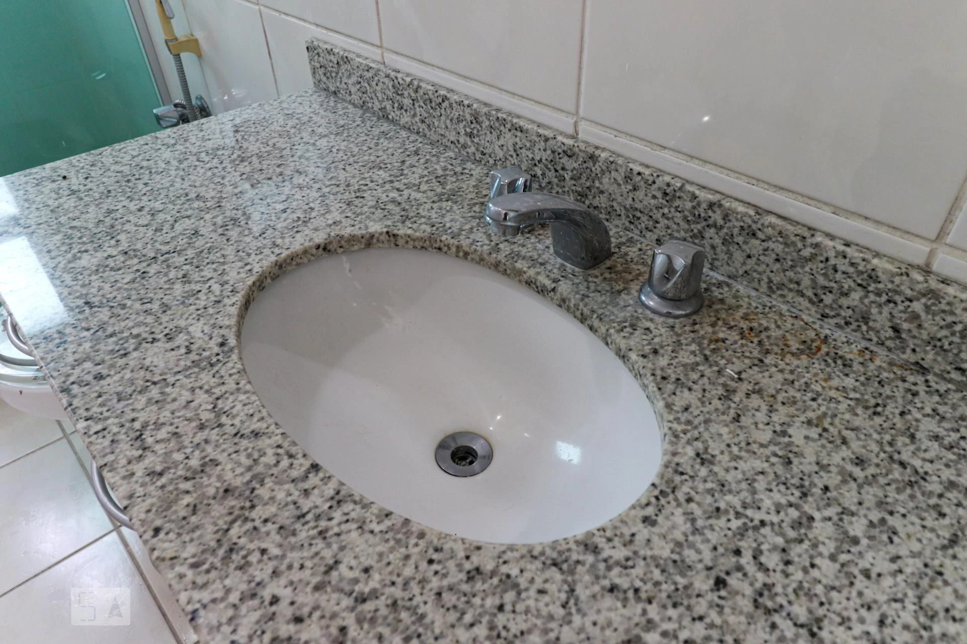 Квартира з 4 спальнями, у будинку є басейн — photo 16
