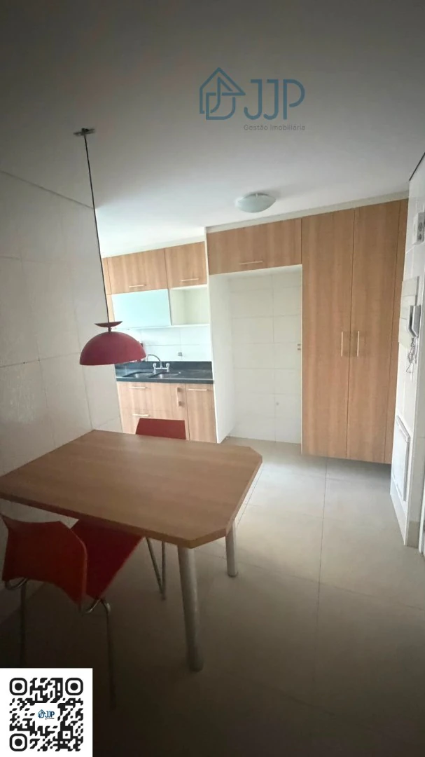 Rental apartment with 4 bedrooms and mountain view — photo 9