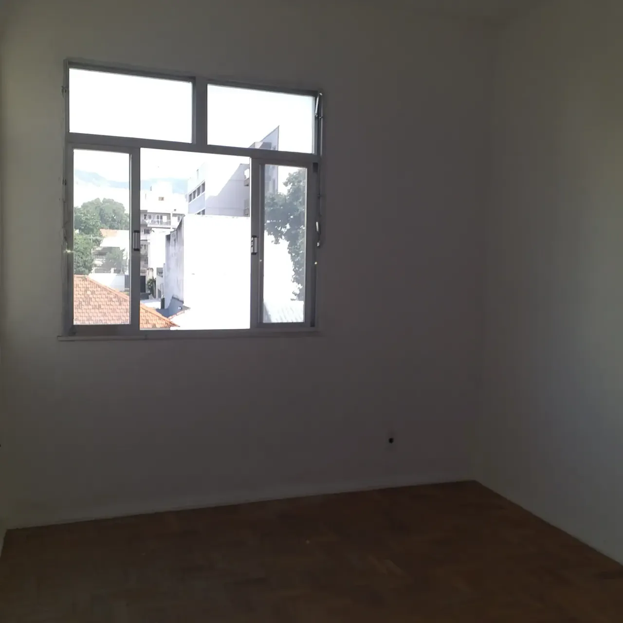 42 m² unfurnished apartment with 1 bedroom and 1 bath — photo 12