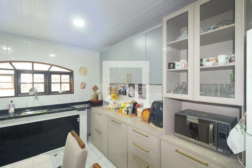 2-bedroom house with a grill on the balcony — photo 22