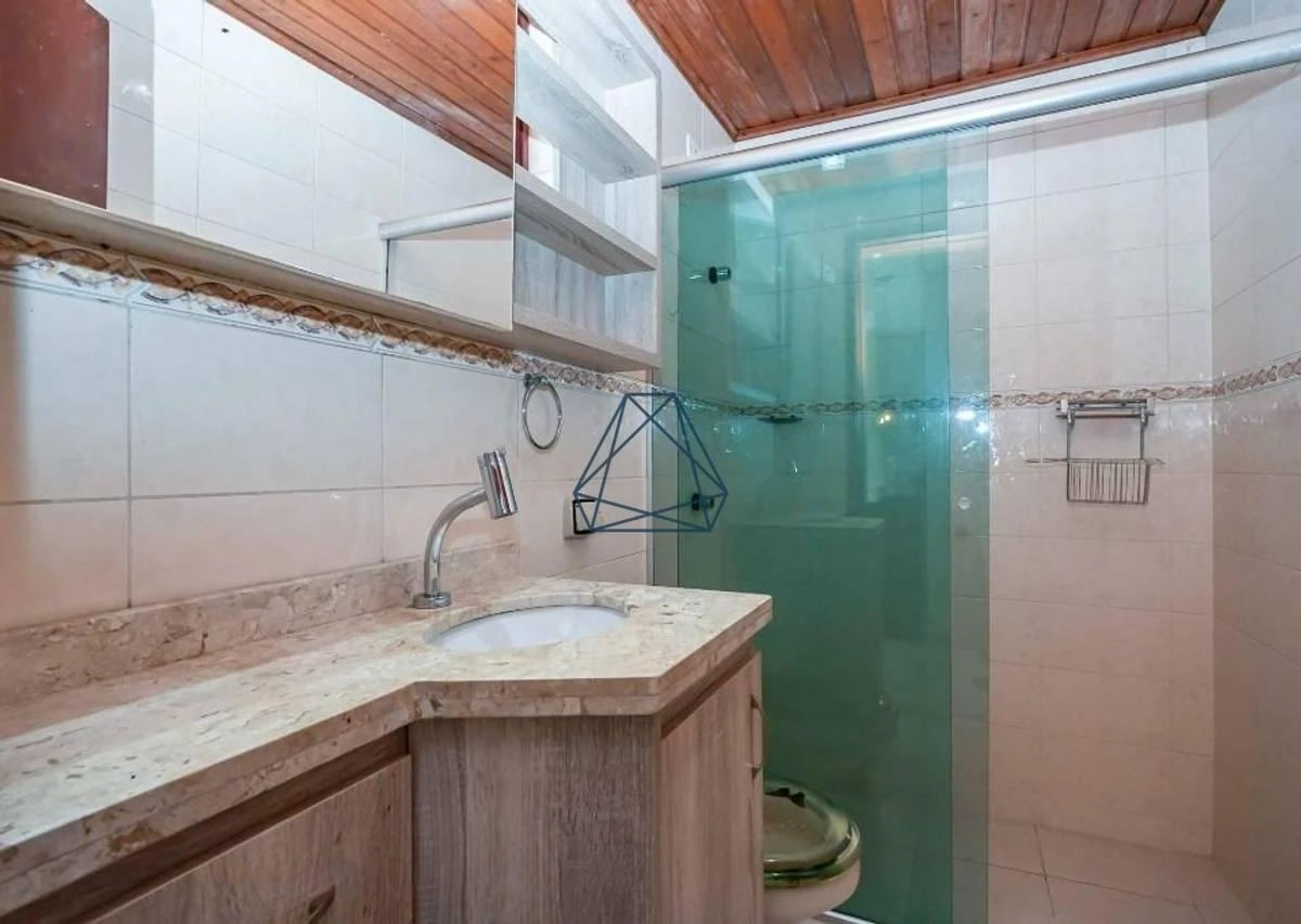Washing machine in a 4-bedroom house, 210 m² — photo 26