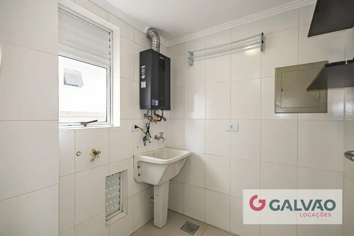 Гардеробна та 1 спальня: квартира 72 м² — photo 9