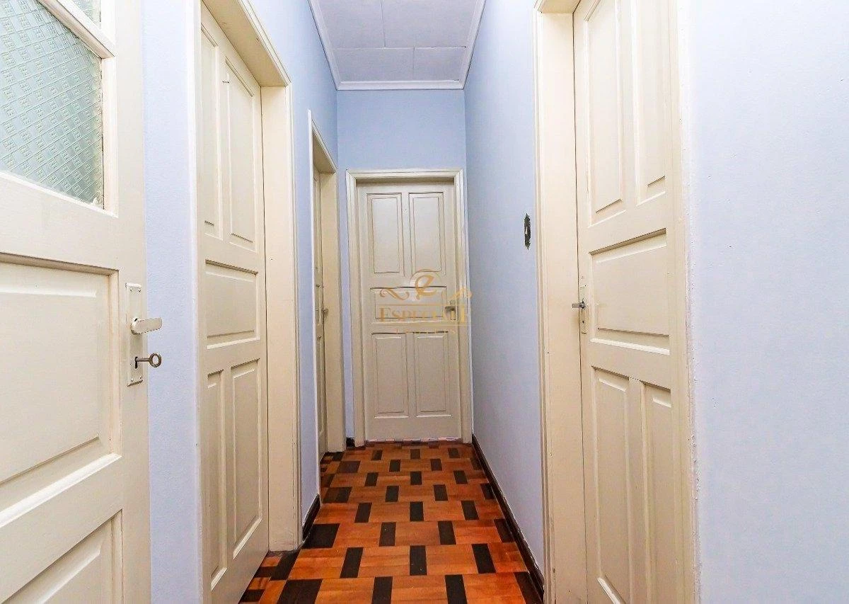 Bañera y 3 dormitorios: casa de 145 m² — photo 22