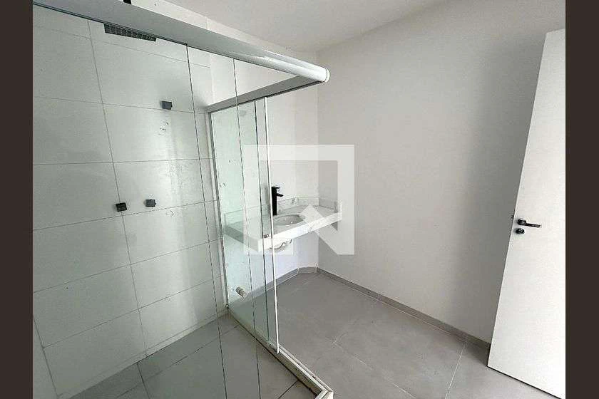104 m² apartment with 2 bedrooms and open-plan kitchen — photo 27