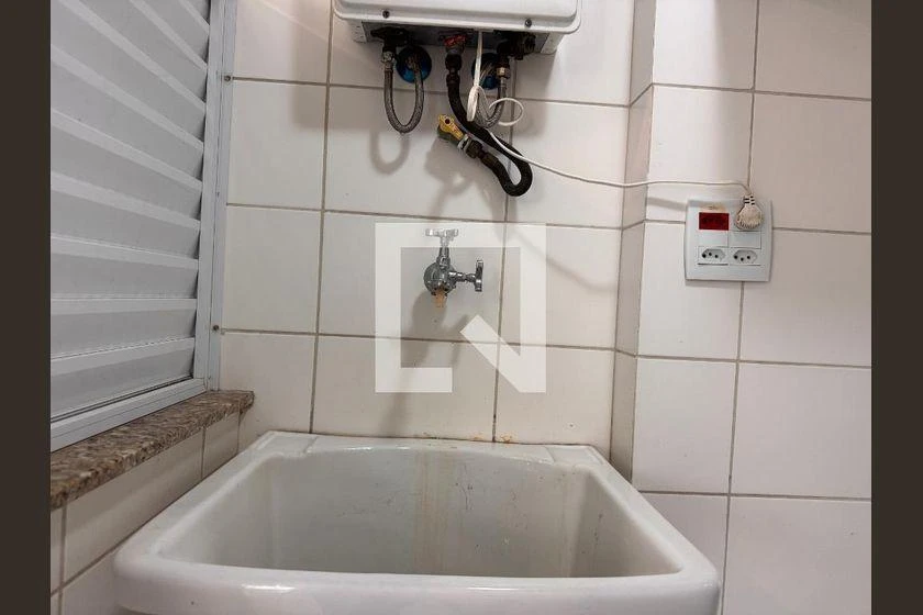 2-bedroom 87 m² apartment with parking and enclosed balcony — photo 4