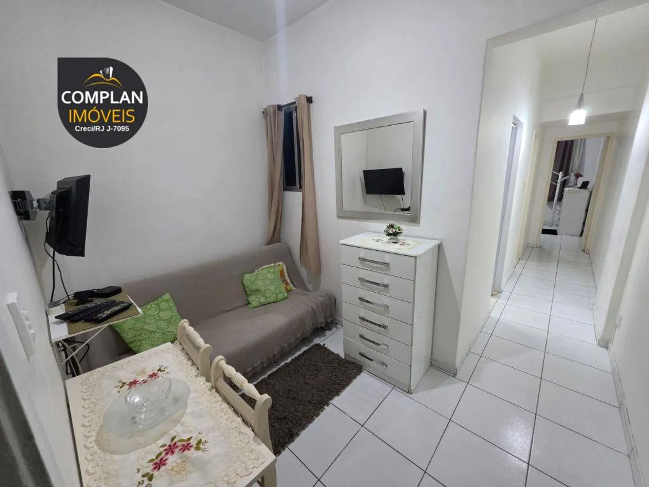 33 m² apartment with a closed kitchen and gas stove — photo 7