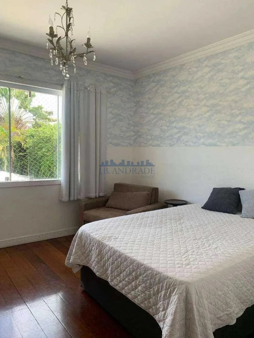 House with 6 en-suite bedrooms and 12 bathrooms — photo 27