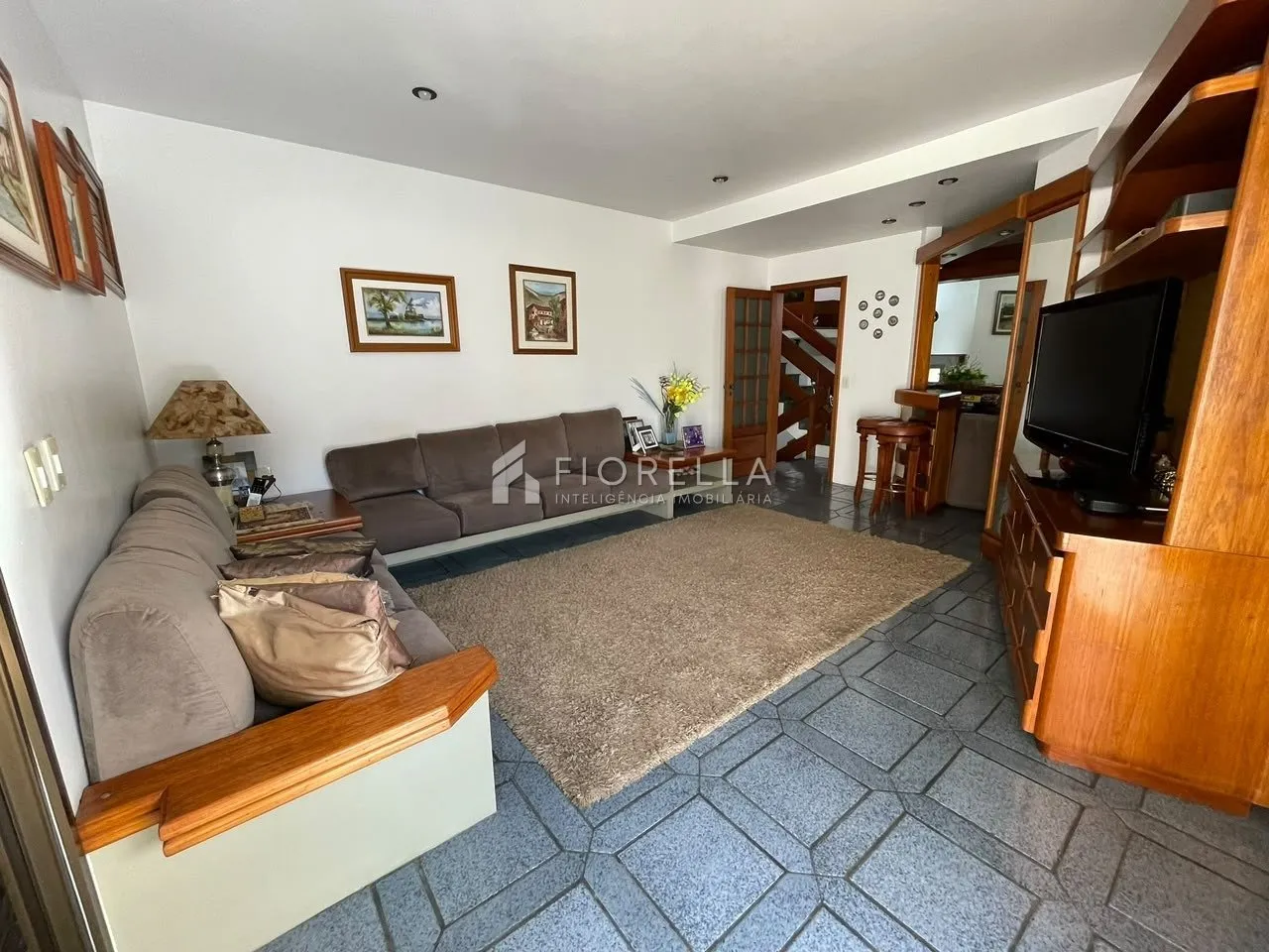 Furnished house, 376 m², with a water view — photo 31