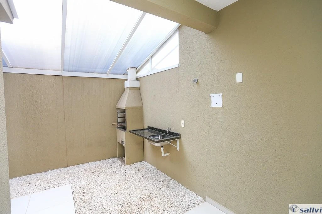 102 m² house with a bathtub and a grill on the balcony — photo 17