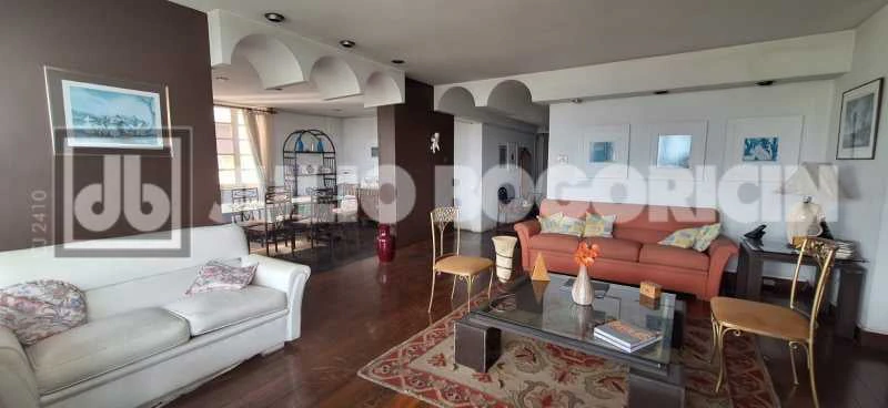 Furnished 260 m² apartment with 4 bedrooms and view — photo 13