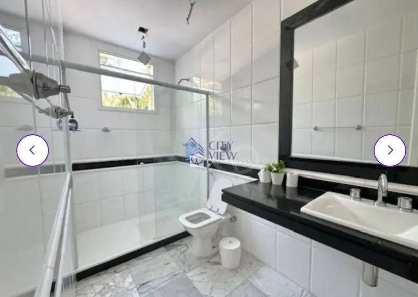 House with 5 bedrooms, separate kitchen, 750 m² — photo 27