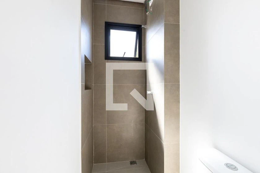 Studio in a building with a gym — photo 13