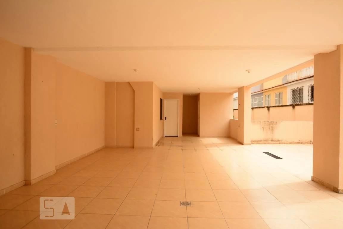 2-bedroom apartment with balcony sink and utility area — photo 5