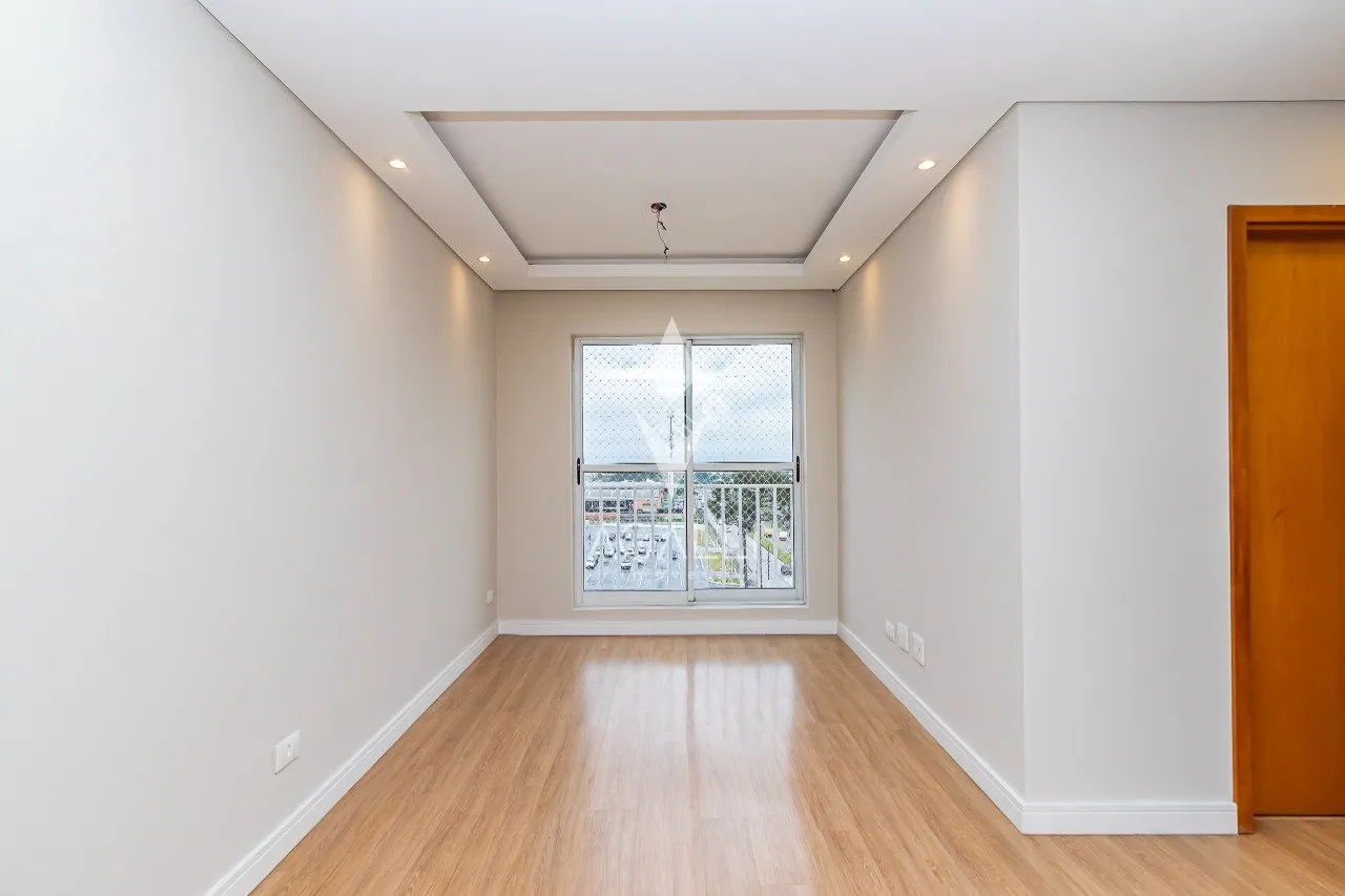 3-bedroom apartment with a washing machine