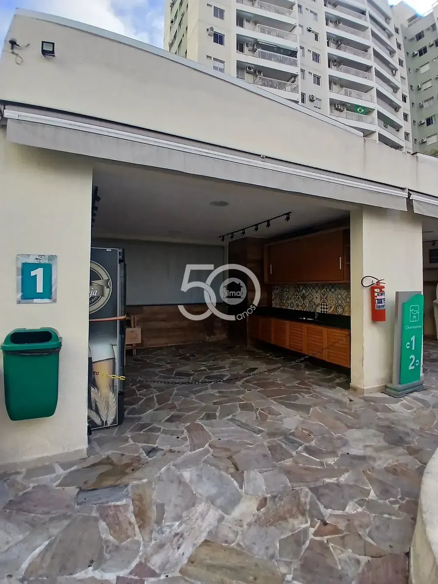 Apartamento de 2 dormitorios y 2 baños con balcón — photo 21