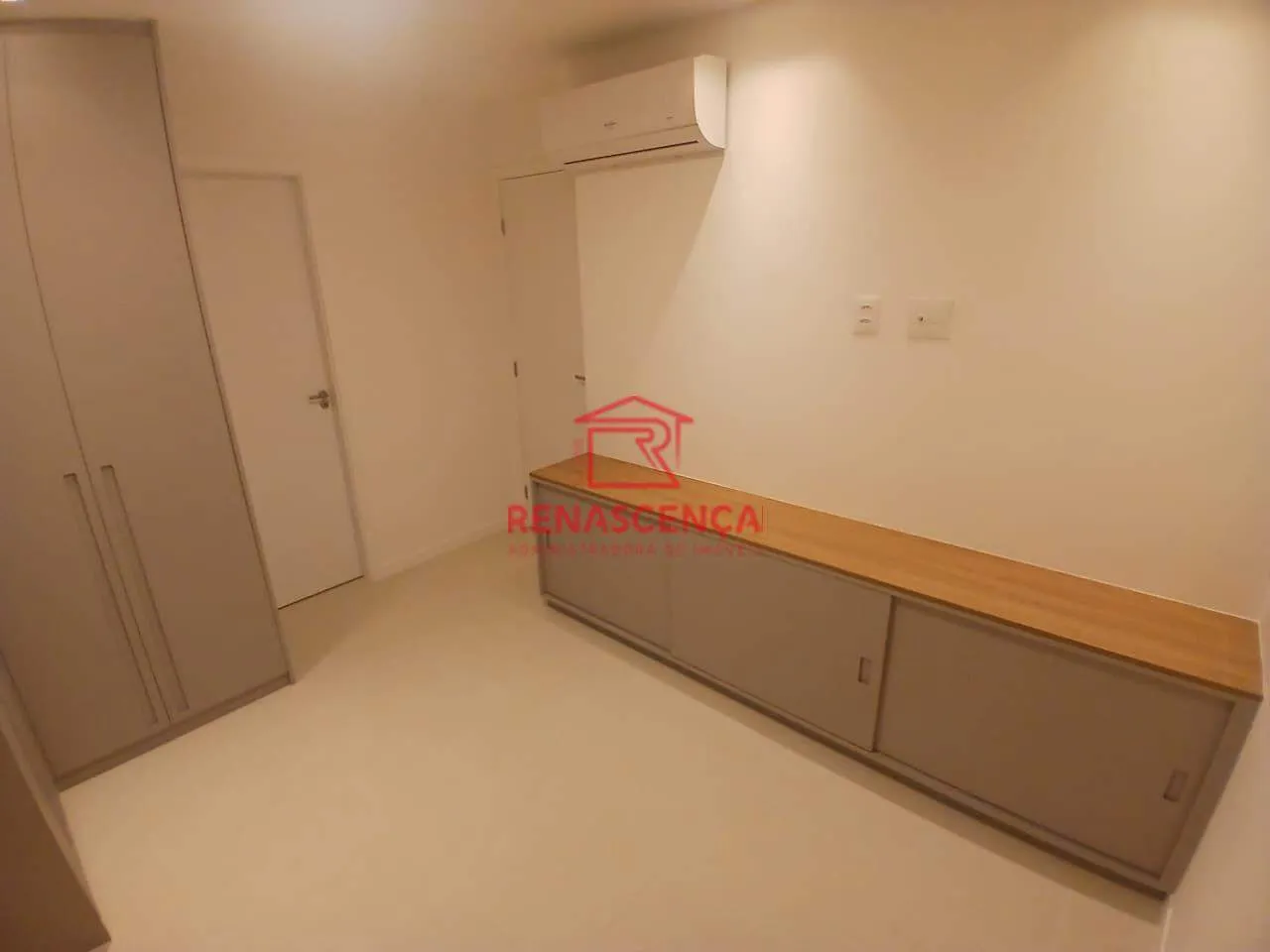 2-bedroom apartment with 1 bath and 1 parking space — photo 11