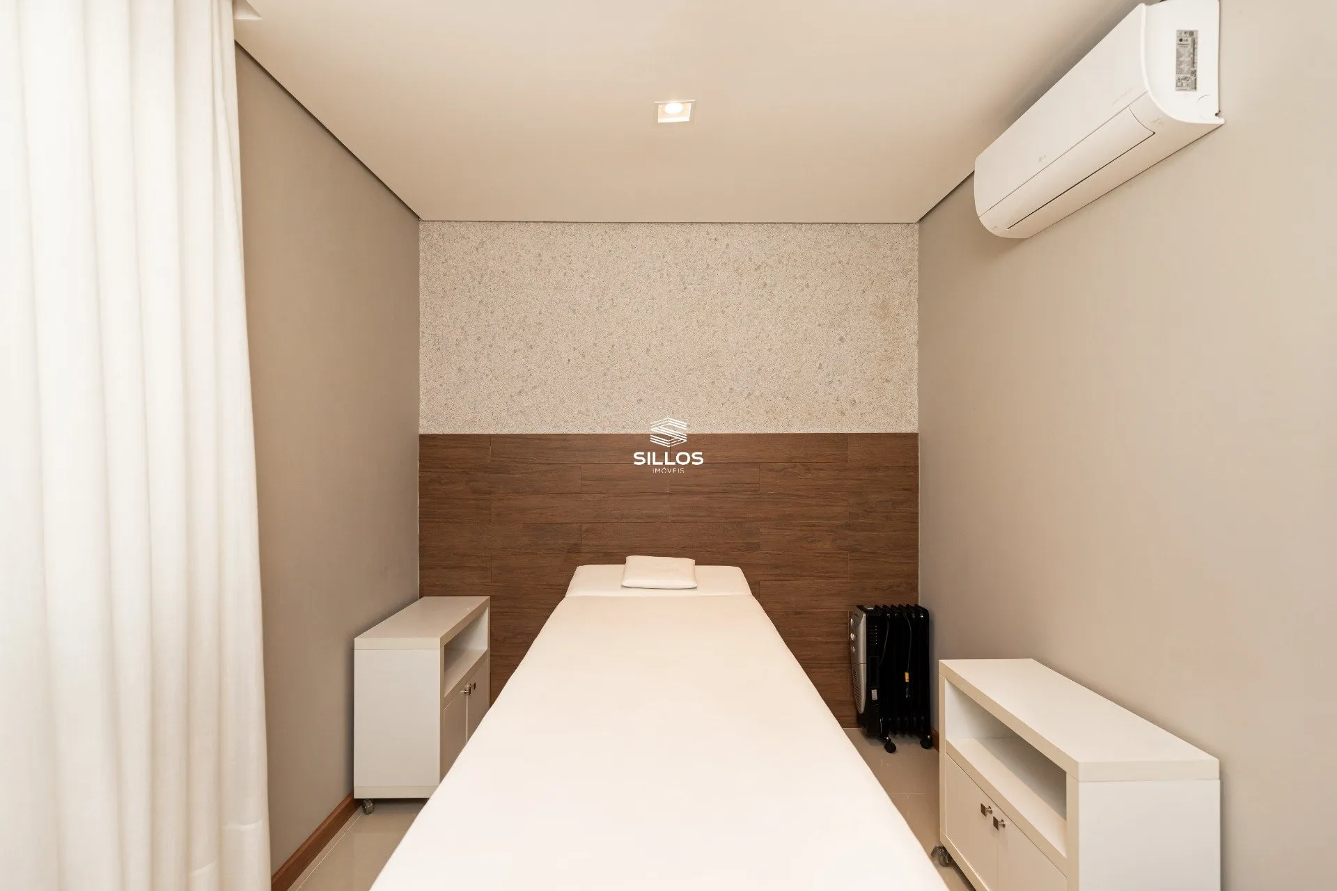 Квартира 321 м² з 3 спальнями-сюїтами і 4 паркомісцями — photo 37