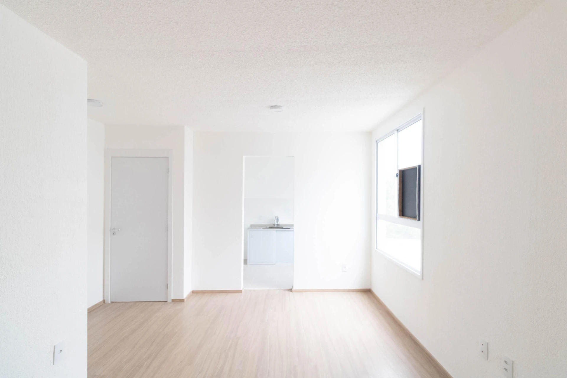 Apartamento en alquiler con 2 dormitorios y 1 plaza — photo 2